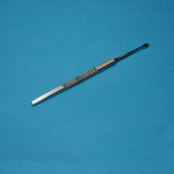 Kürette Podologie Besnier-Lupus, gefenstert, 5 mm Holtex