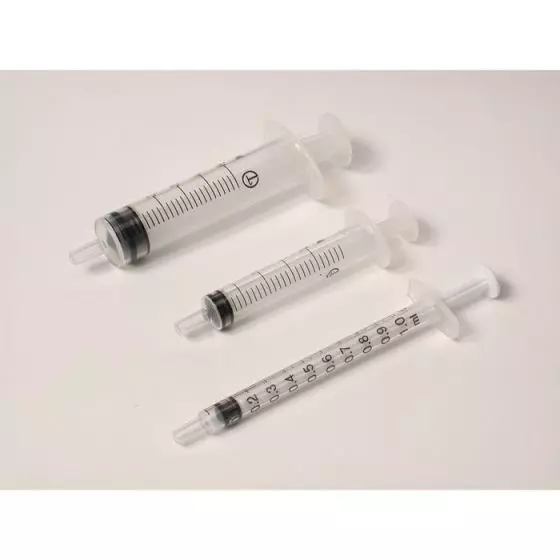 Terumo Spritzen  3 Teile 02ml Eccentric 100 pro BOX 
